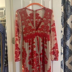 Temecula Maxi dress. Worn once, added nude slip that is mid thigh length